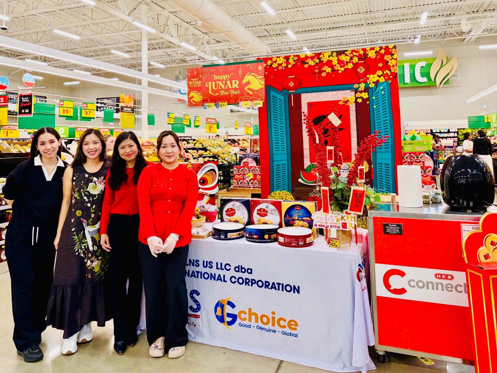 LNS-Foodil Successfully Wraps Up Lunar New Year Event at H-E-B Morton Store