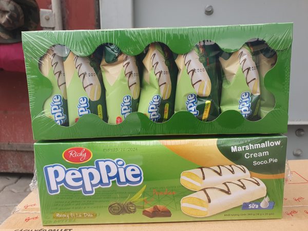 Peppie Pandan Chocolate Pie